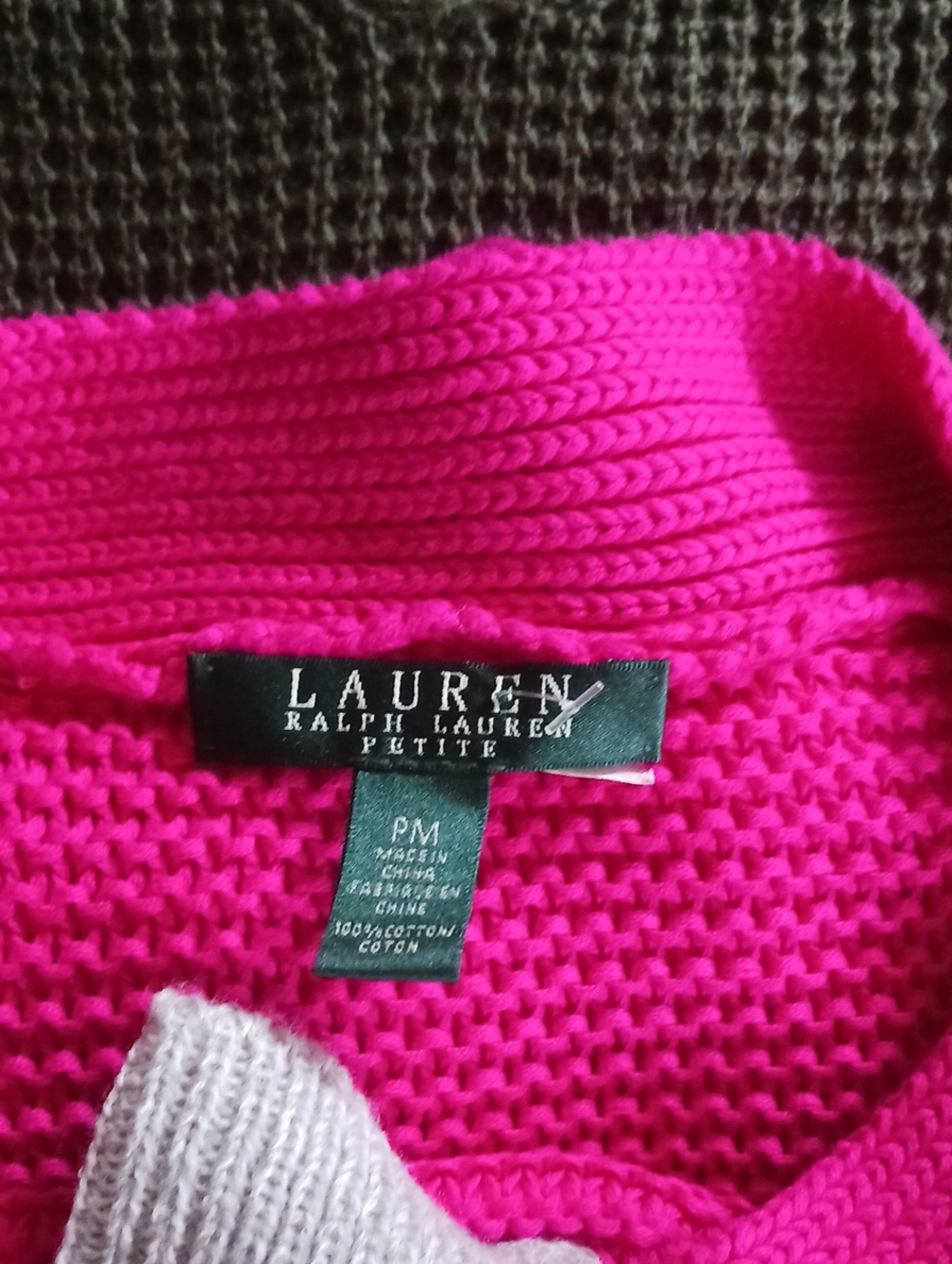 Sweaters/Fall-Winter - Picture 2 of 4